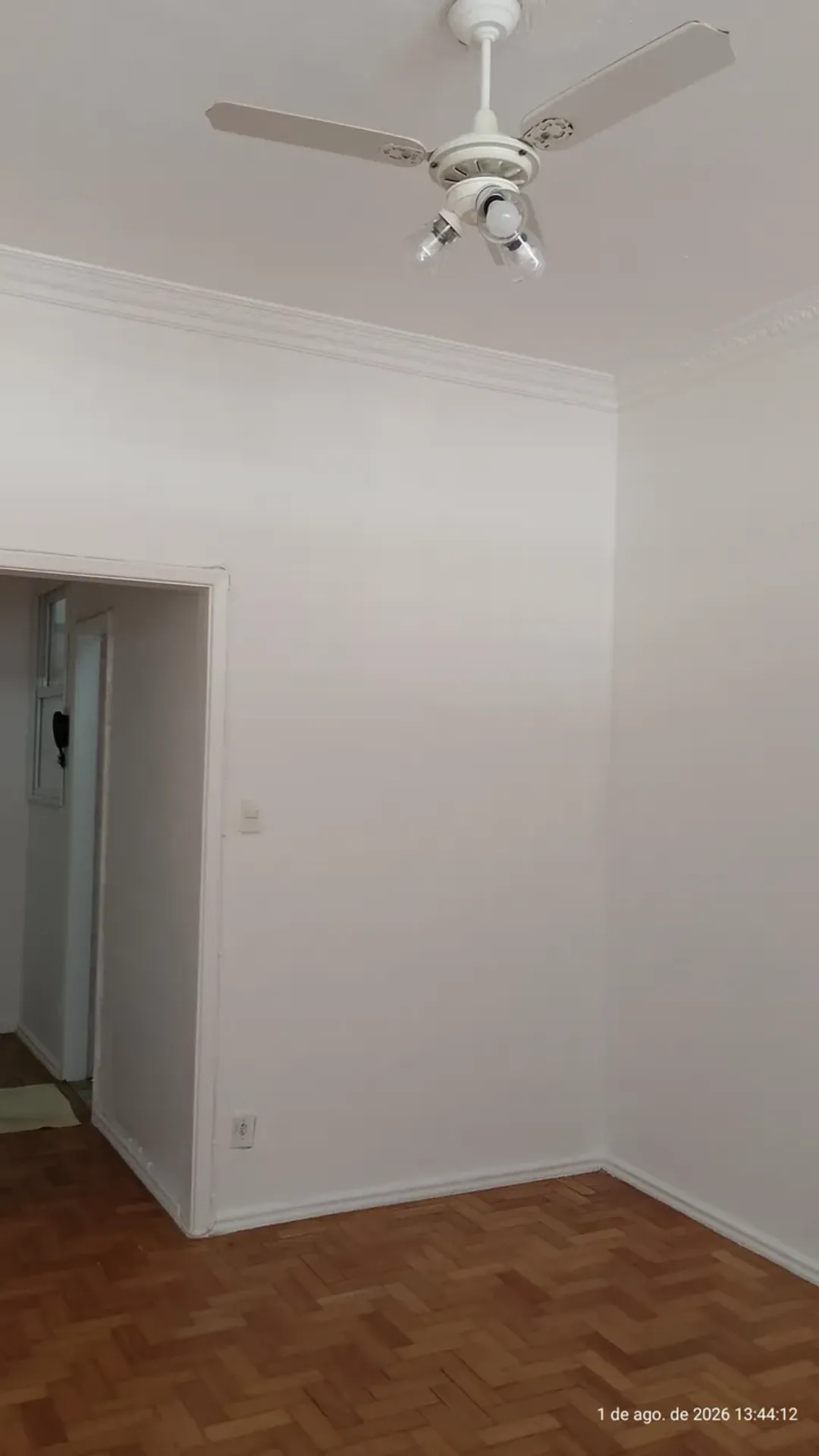 Unfurnished 1-bedroom apartment with 2 bathrooms — photo 10
