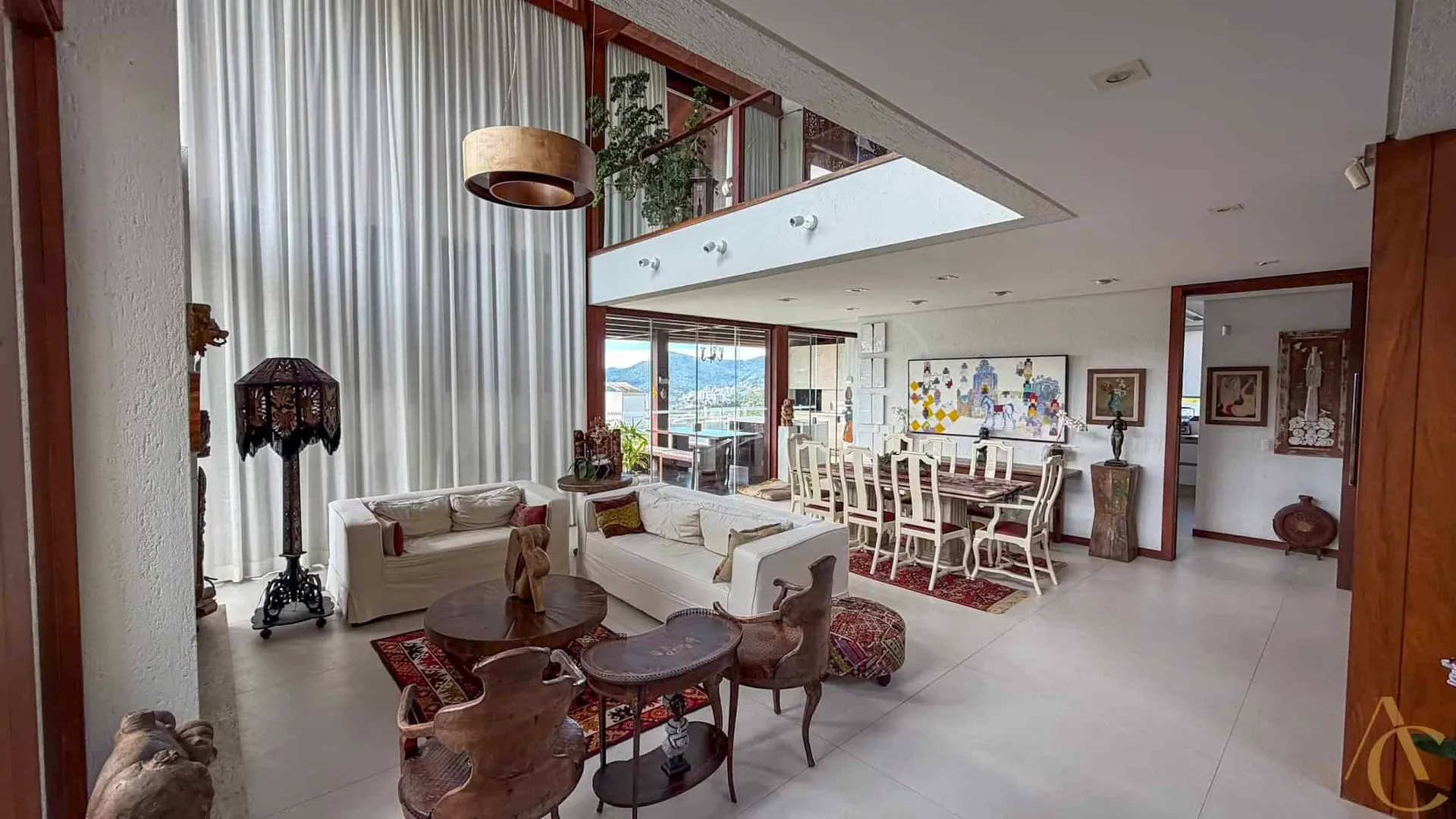 Furnished house, 689 m², with a grill on the balcony — photo 64