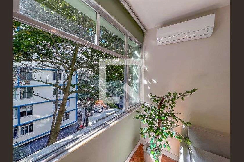 1 quarto e janelas do piso ao teto: apartamento de 40 m² — photo 25