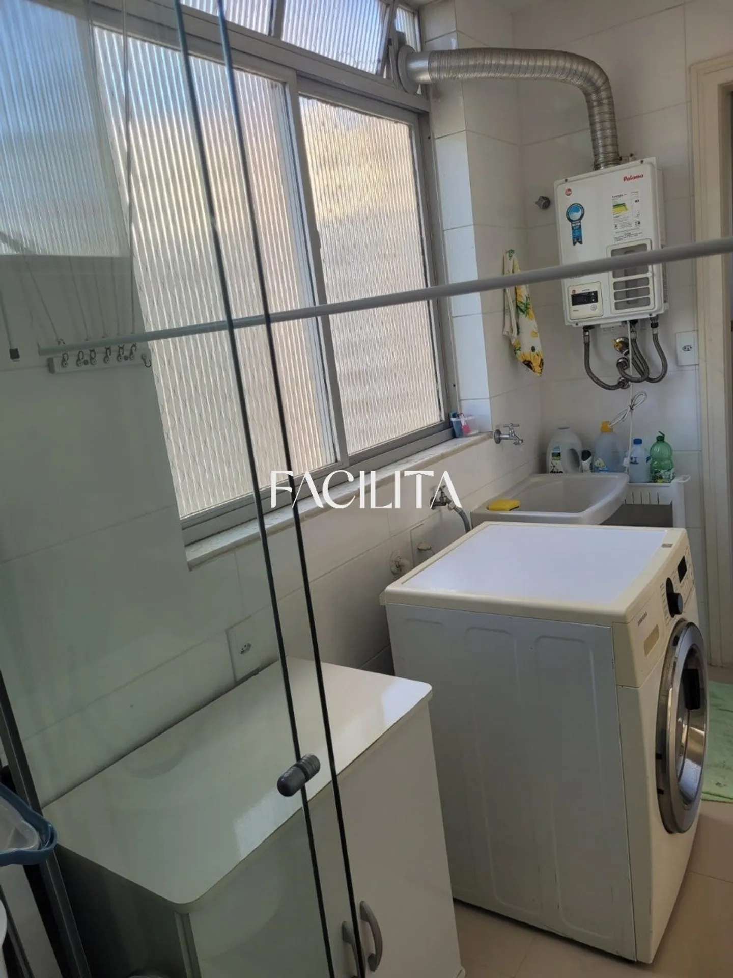 Apartamento mobiliado com 3 quartos e 7º andar