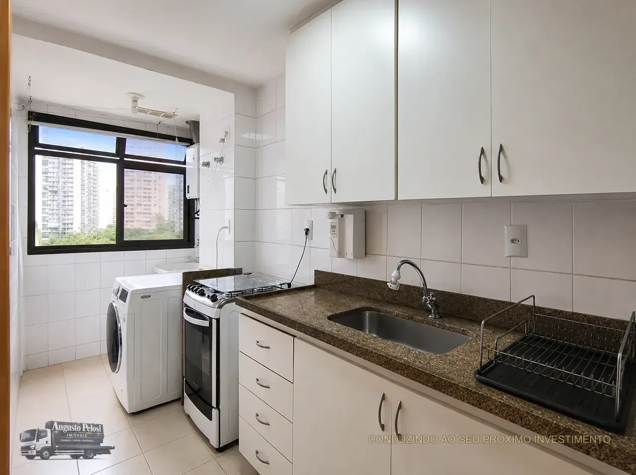 Furnished 66 m² apartment with 2 bedrooms and 2 bathrooms — photo 2