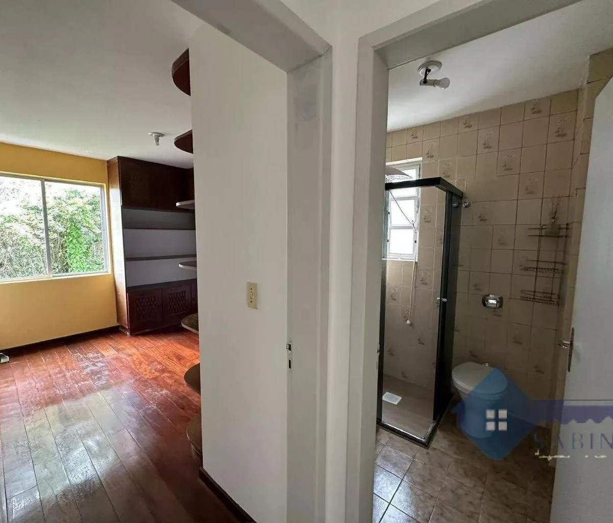 Деревянный пол или ламинат и 1 спальня: квартира 63 м² — photo 7