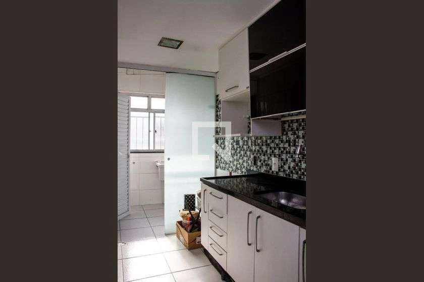 Apartamento para aluguel com 2 quartos e 2 banheiros — photo 11