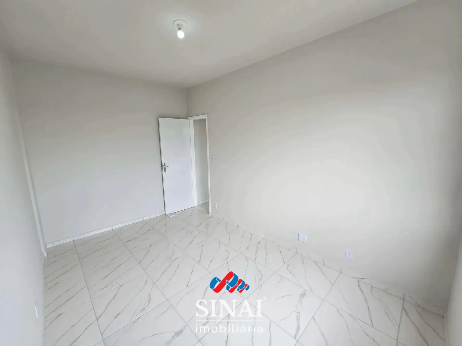2-bedroom apartment, 77 m² — photo 18