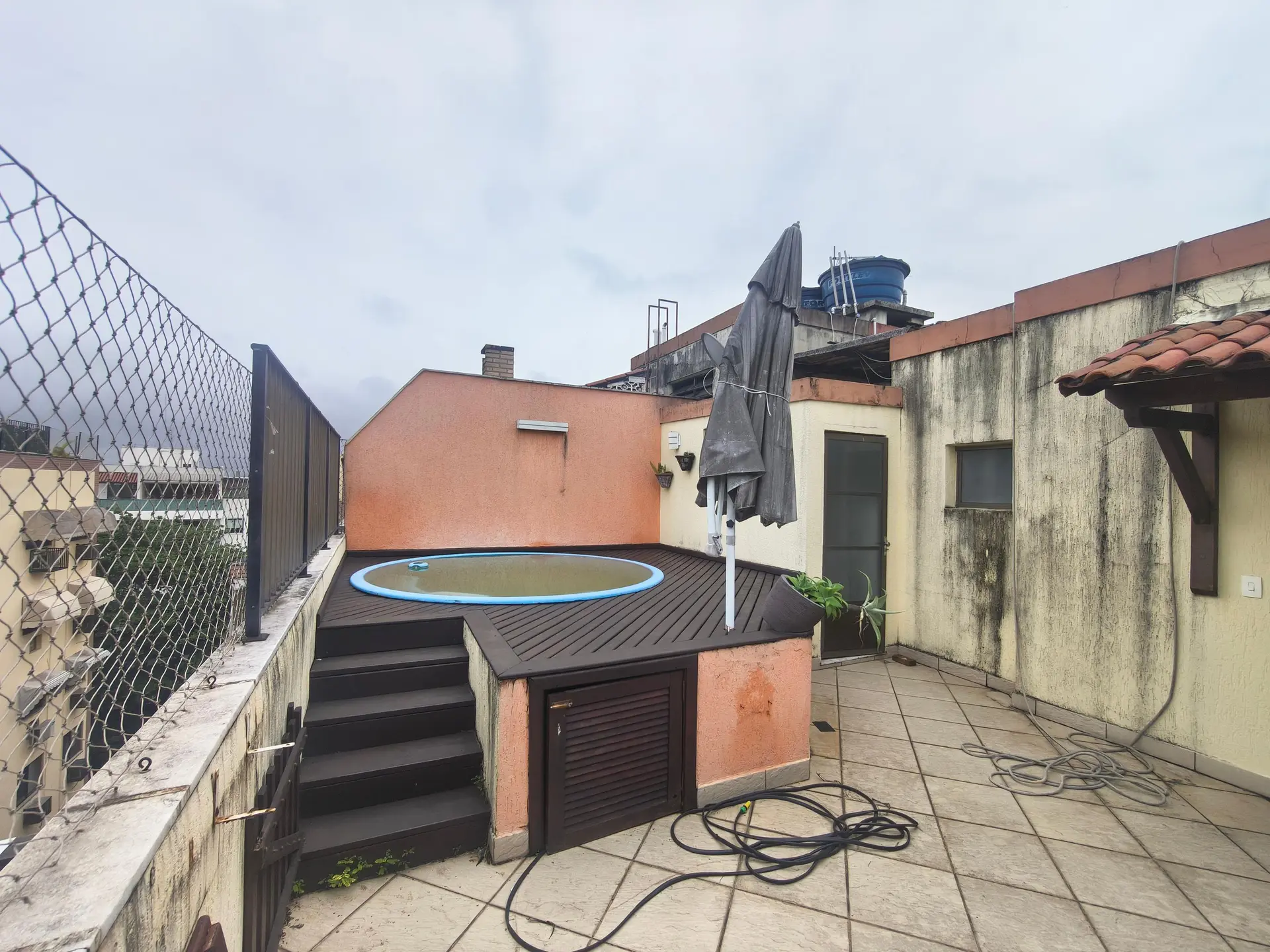 Балкон з грилем та 2 спальні: квартира 129 м² — photo 13