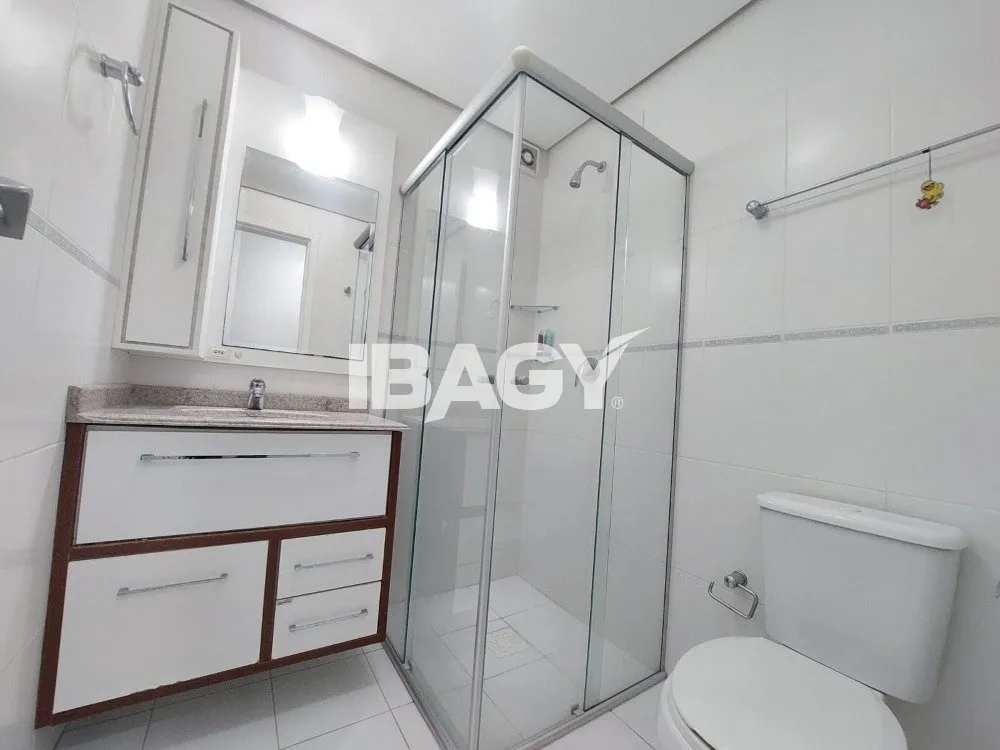 Затишна мебльована квартира з 3 спальнями та кухнею — photo 43