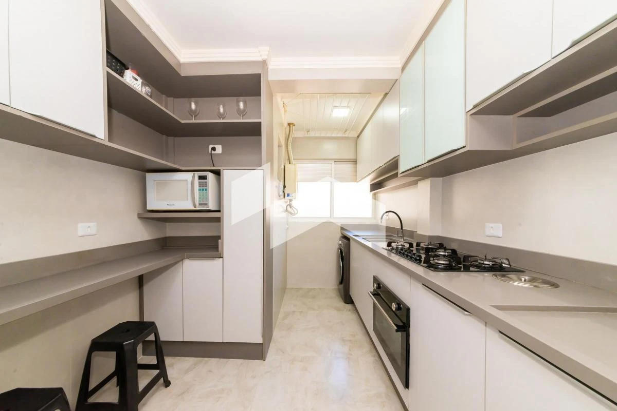3-bedroom apartment with a washing machine in Curitiba — photo 10