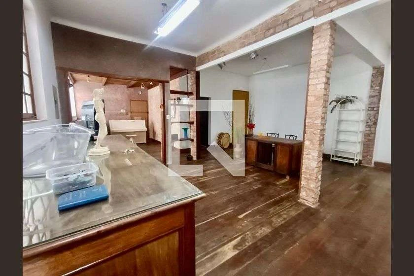 Unfurnished house with 2 bedrooms and private garden — photo 14