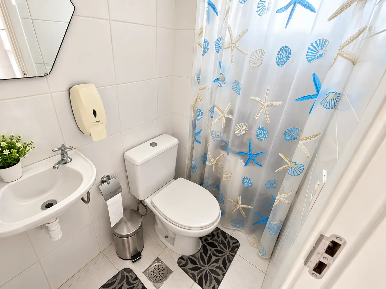Furnished house, 153 m², with a garden — photo 48