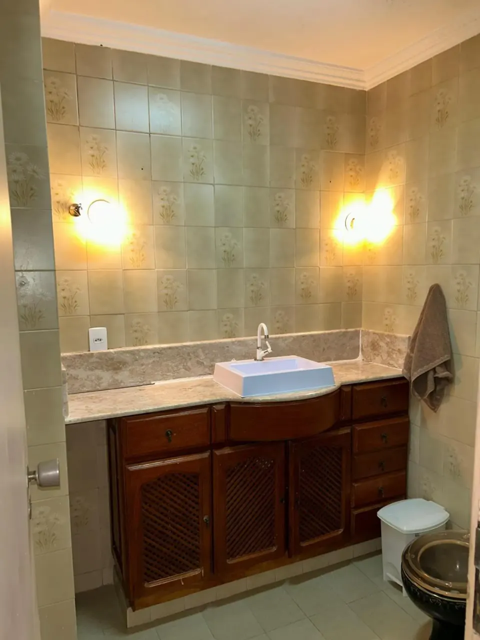 Unfurnished apartment with 3 bedrooms and 2 bathrooms — photo 6