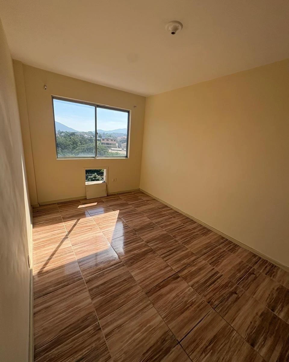 2-bedroom apartment with a separate kitchen and 50 m² — photo 5