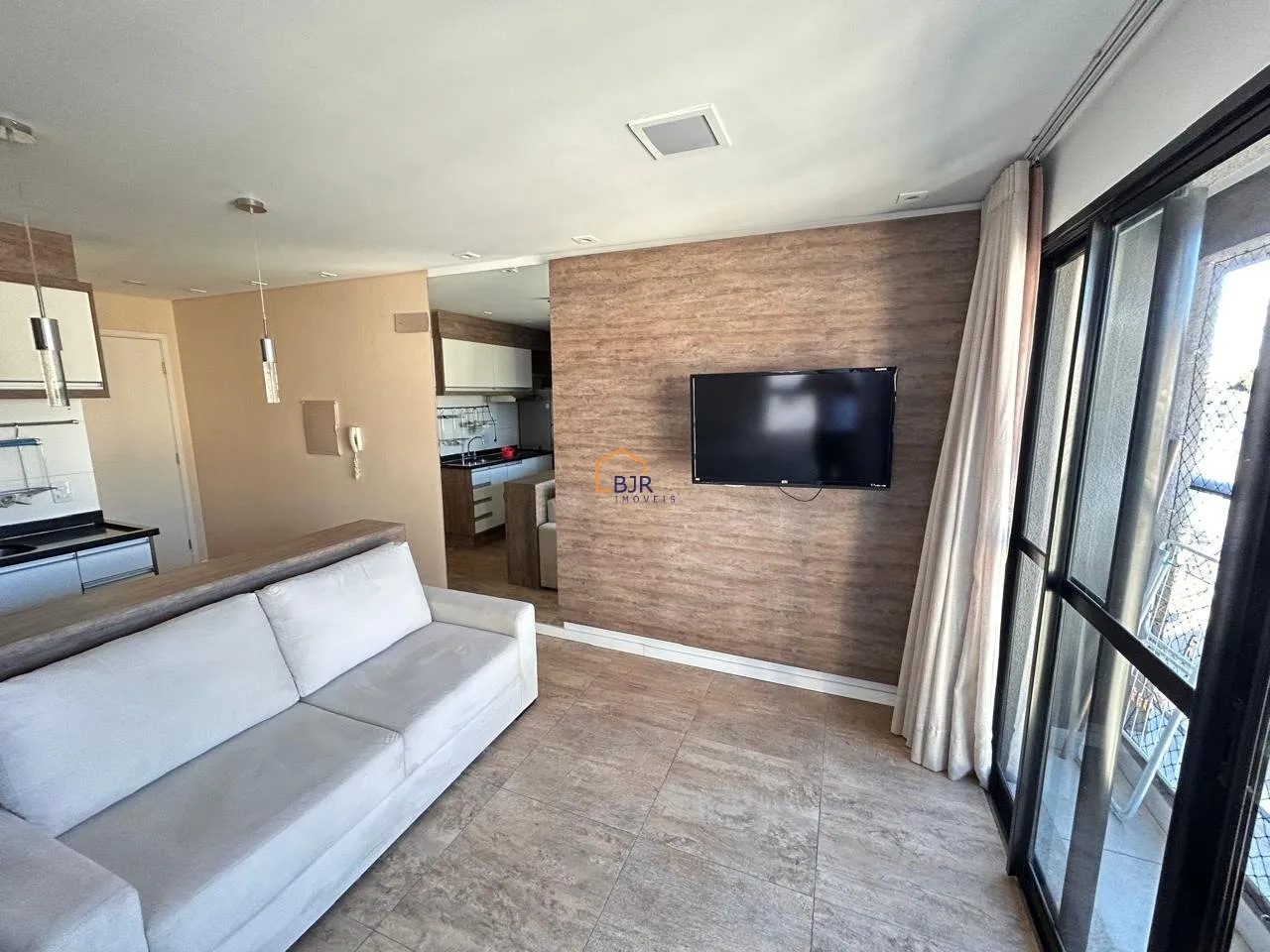 Apartamento amueblado de 1 dormitorio con balcón y jardín privado — photo 5