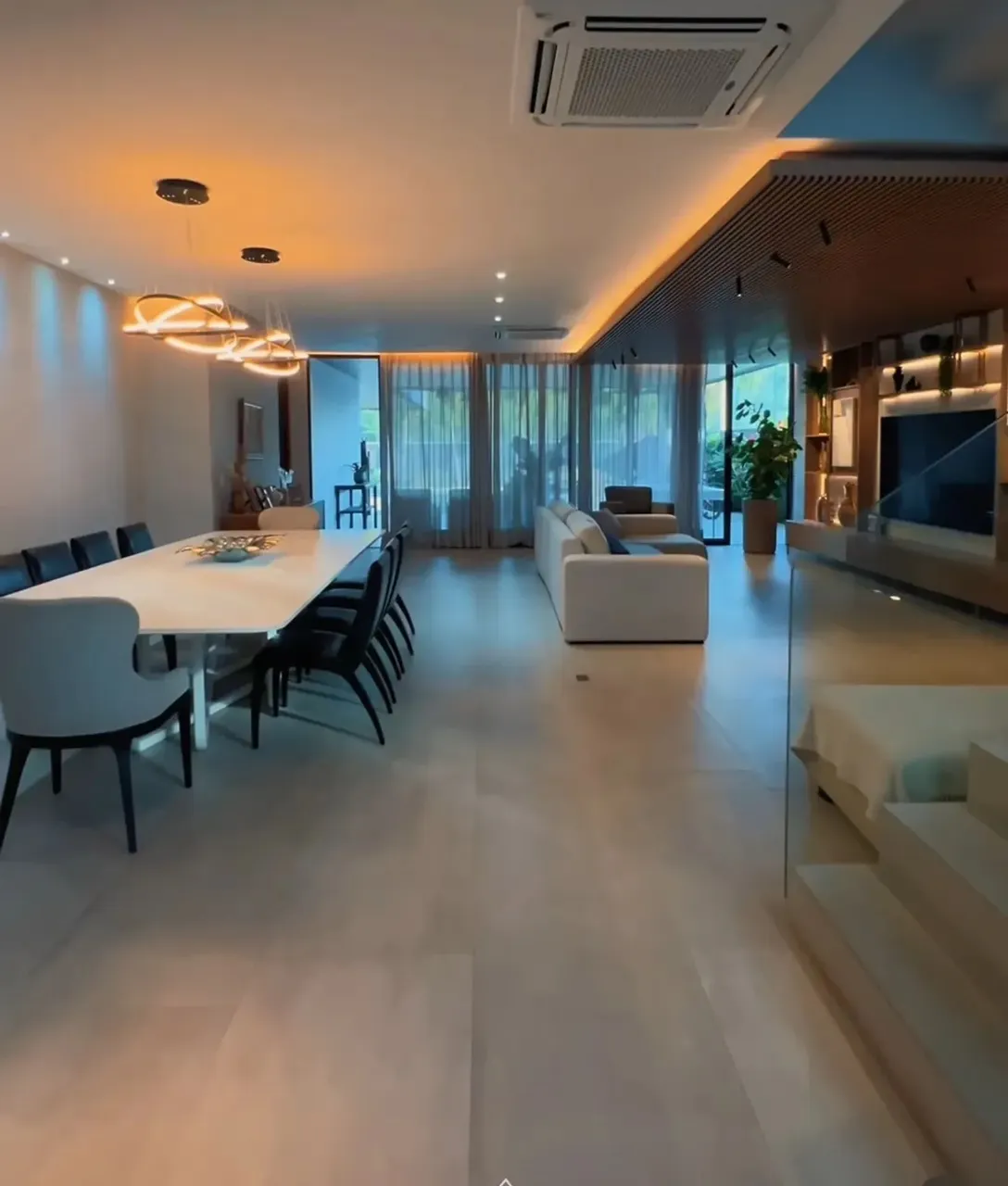 Unfurnished house with 5 bedrooms, 5 baths and 760 m² — photo 3