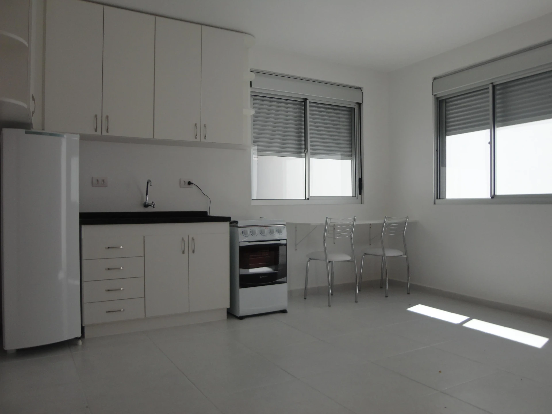 Furnished 45 m² apartment with 1 en-suite and parking — photo 2