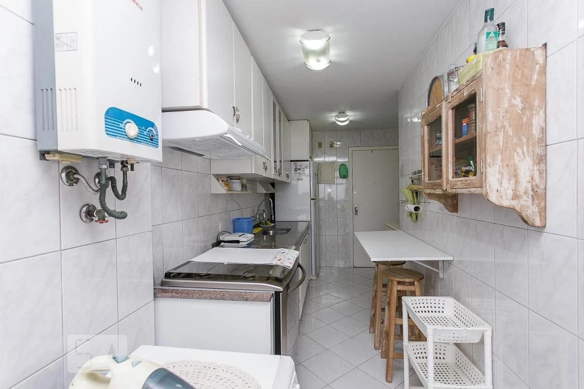 Piso amueblado con 2 dormitorios, 2 baños y 1 plaza — photo 21
