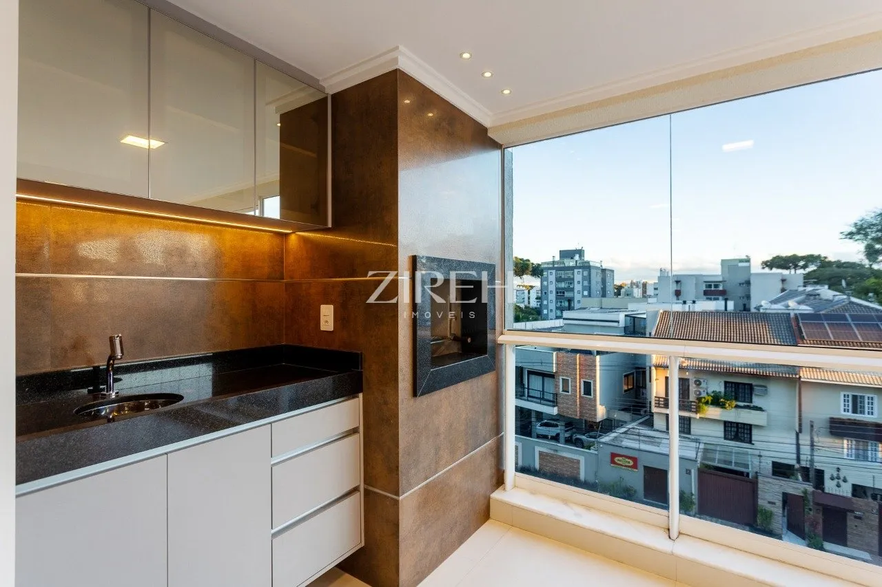 Apartment with 3 en-suite bedrooms and BBQ balcony — photo 2