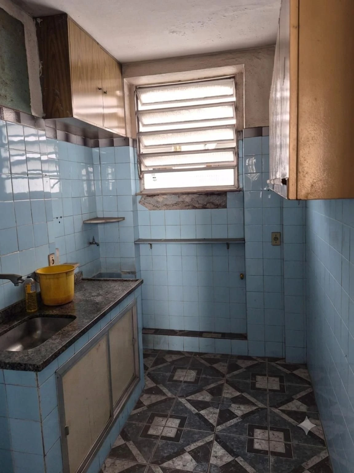 Apartment with 2 bedrooms, 1 bathroom and 1 parking spot — photo 2