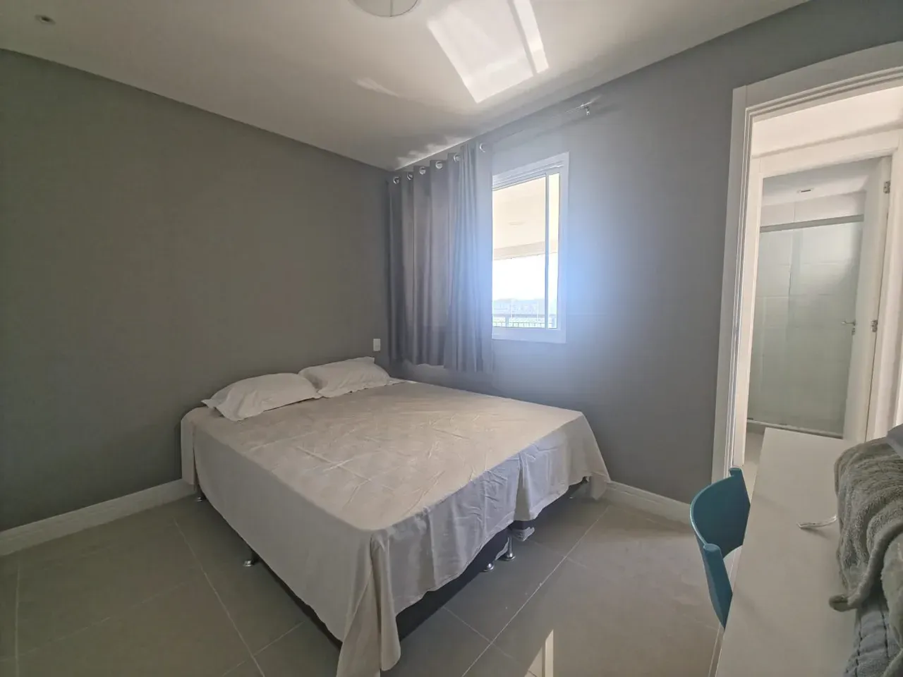 Furnished apartment with 4 bedrooms, 5 bathrooms and 195 m² — photo 12
