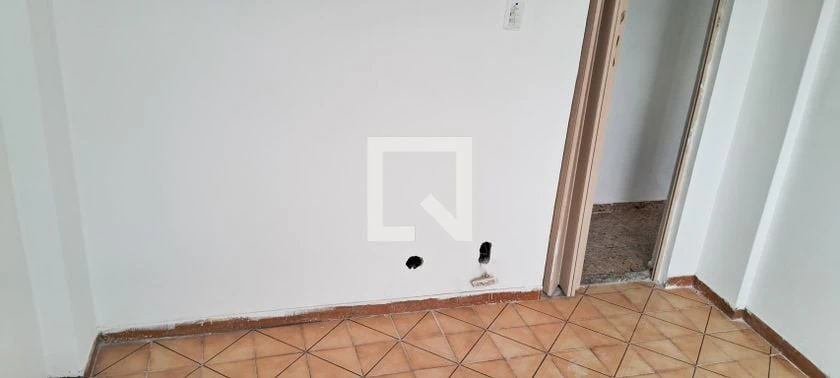 Washing machine in a 2-bedroom apartment, 75 m² — photo 19