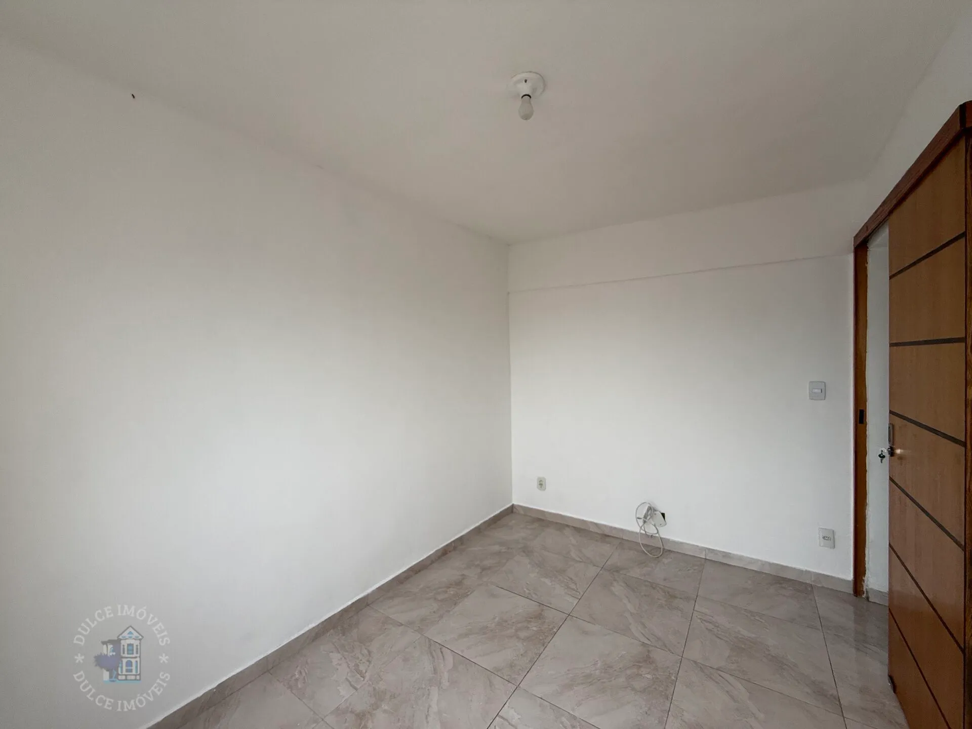 2-bedroom apartment in a building with a pool — photo 21