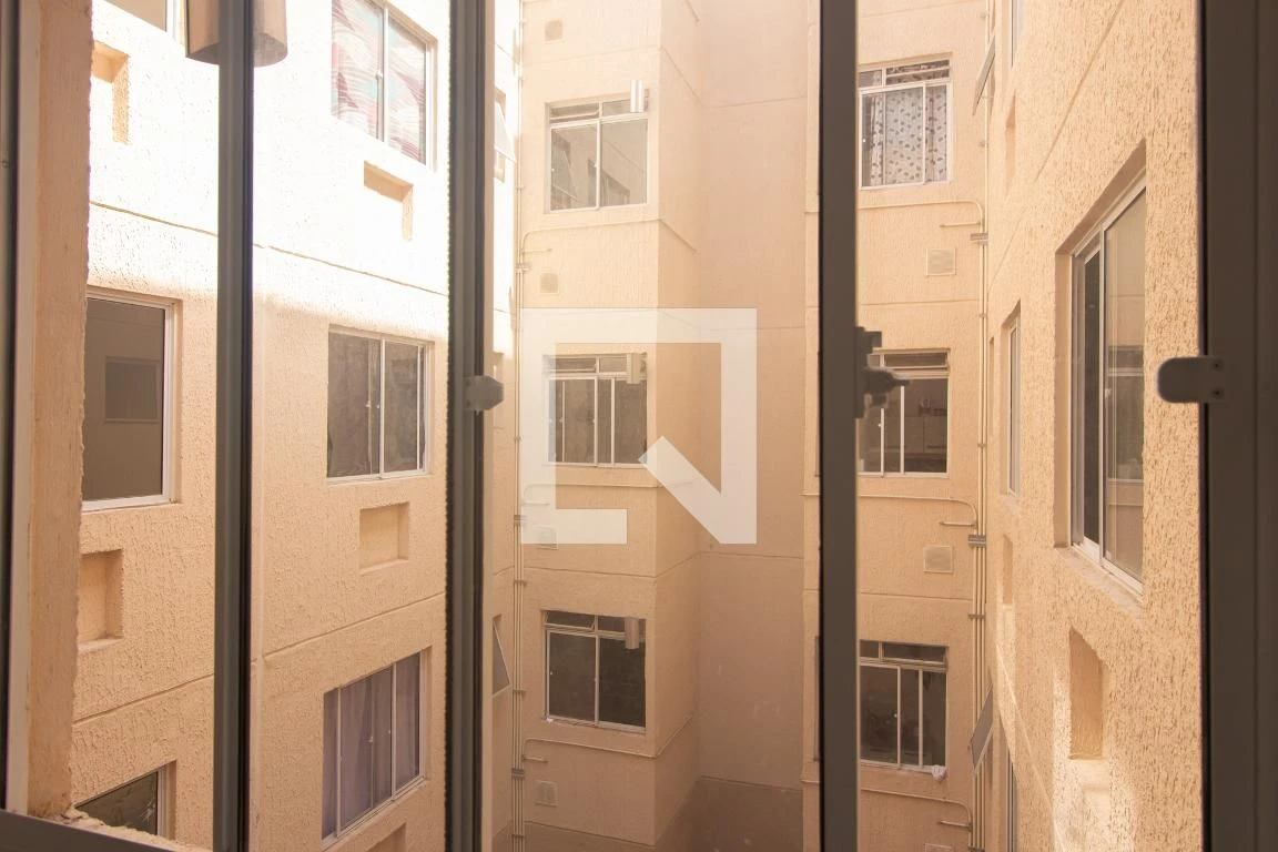 Apartamento com 2 quartos e 1 vaga, pisos de cerâmica — photo 38