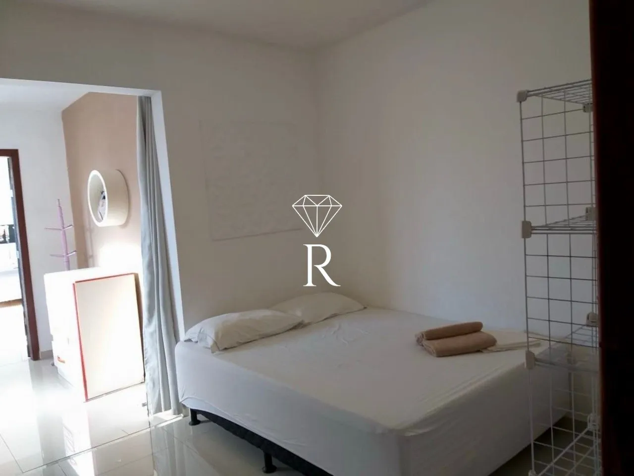 Casa de 6 dormitorios con balcón y parrilla — photo 26