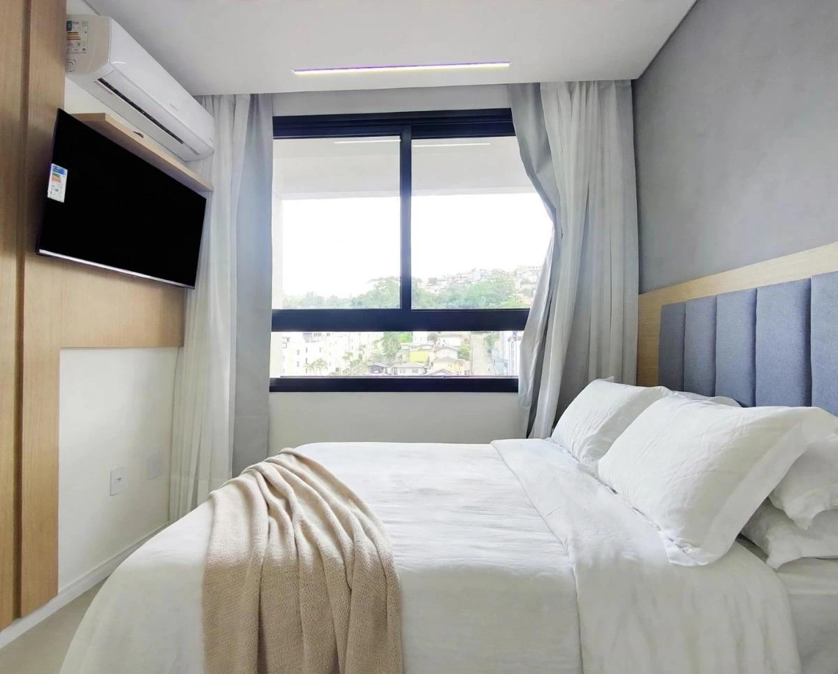 Furnished studio, 20 m², with a home office — photo 2