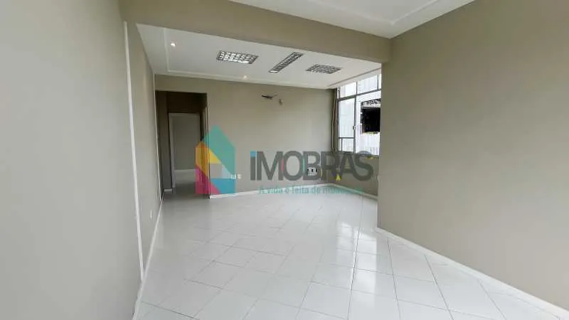 One-bedroom apartment with a park view — photo 13