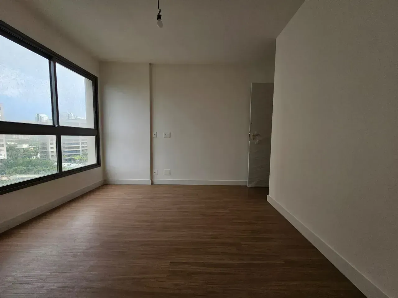 Apartamento de 199 m² com 4 quartos e 5 banheiros — photo 13