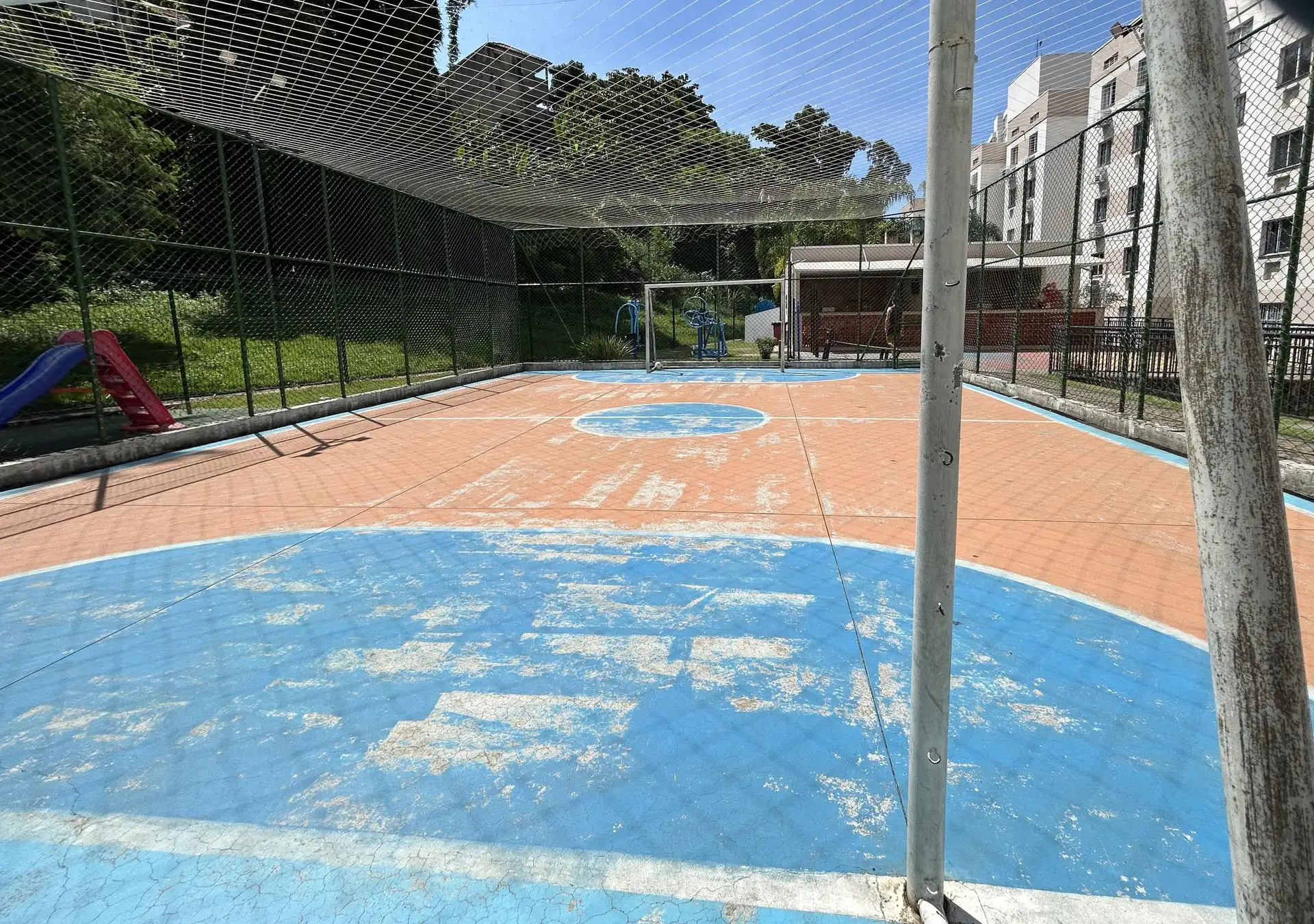 Apartamento de 2 quartos em condomínio com academia — photo 30