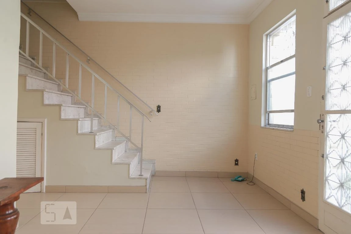 Casa com cozinha separada, 4 quartos e 3 banheiros — photo 39