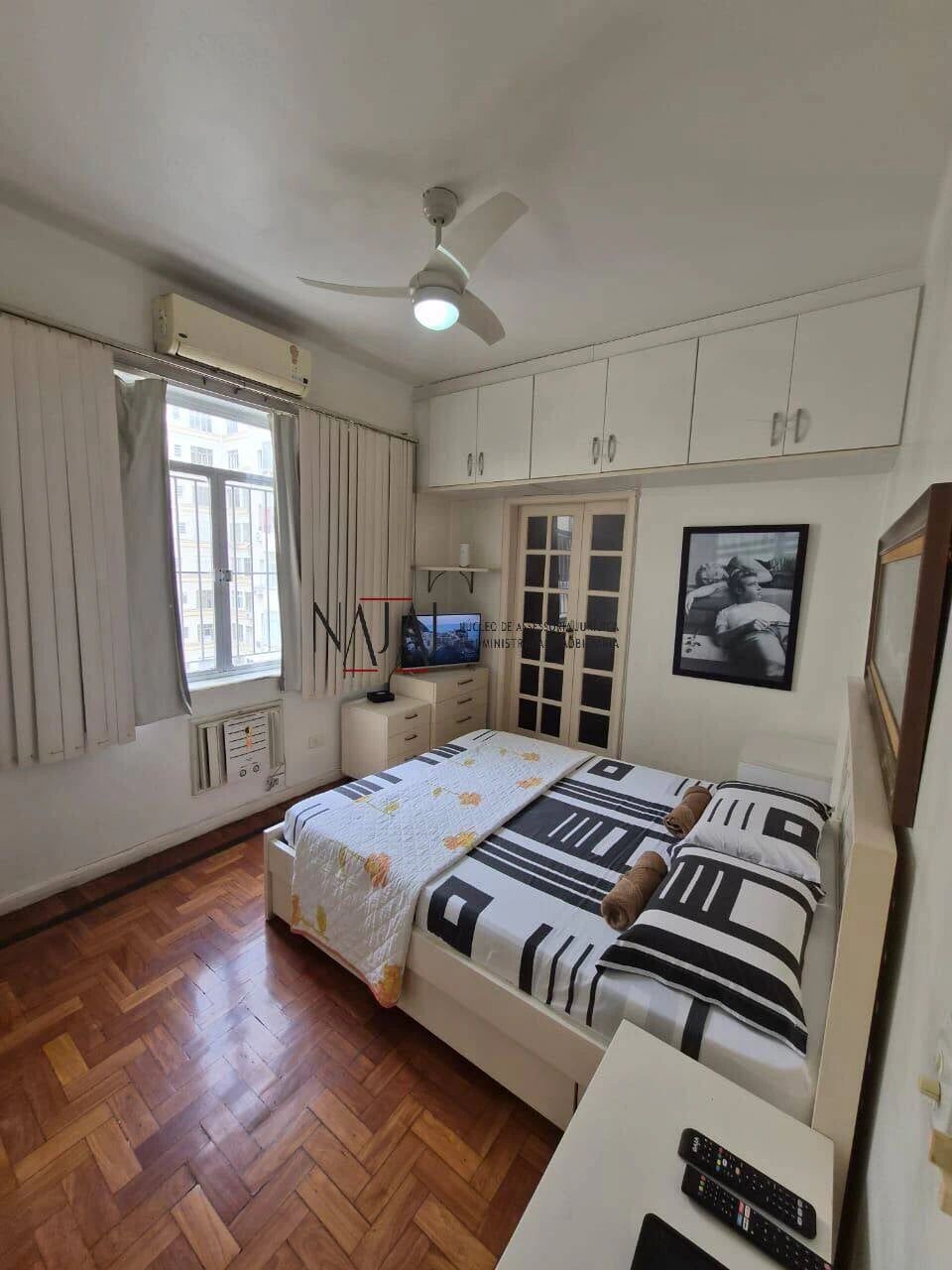Washing machine in a 3-bedroom apartment, 168 m² — photo 3