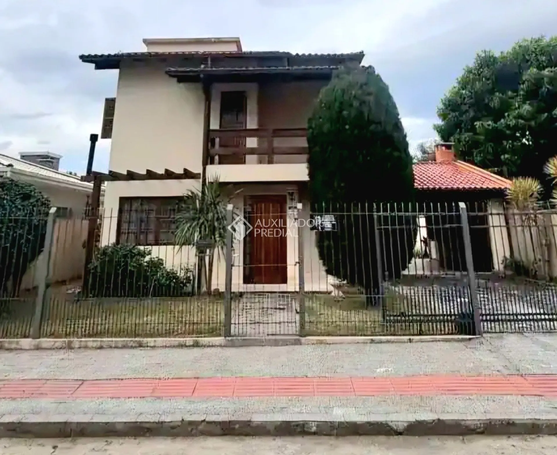 Rental house with 3 bedrooms and 360 m² — photo 21