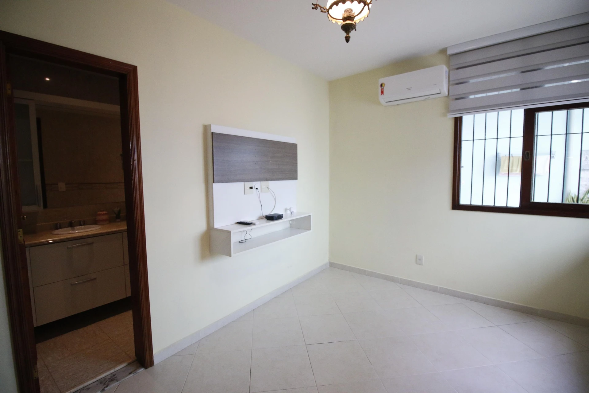 3-bedroom house with a garden — photo 25