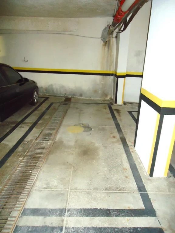 Деревянный пол или ламинат и 1 спальня: квартира 50 м² — photo 8