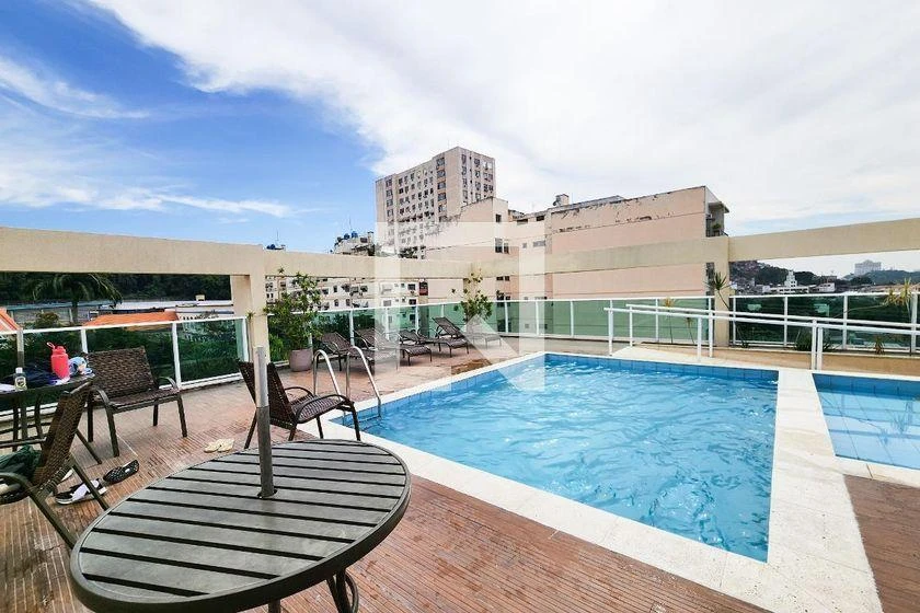 Apartment, 66 m², with a glass-enclosed balcony — photo 44