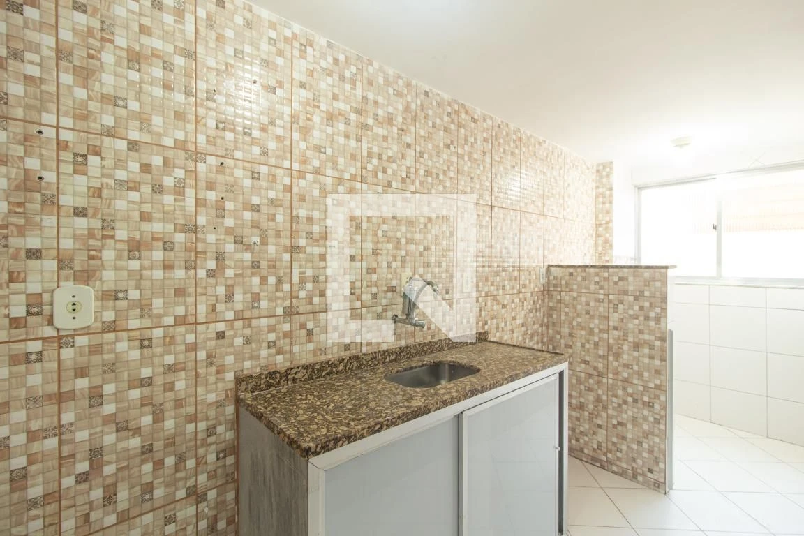 Apartamento de 1 dormitorio con cocina a gas cerrada — photo 45