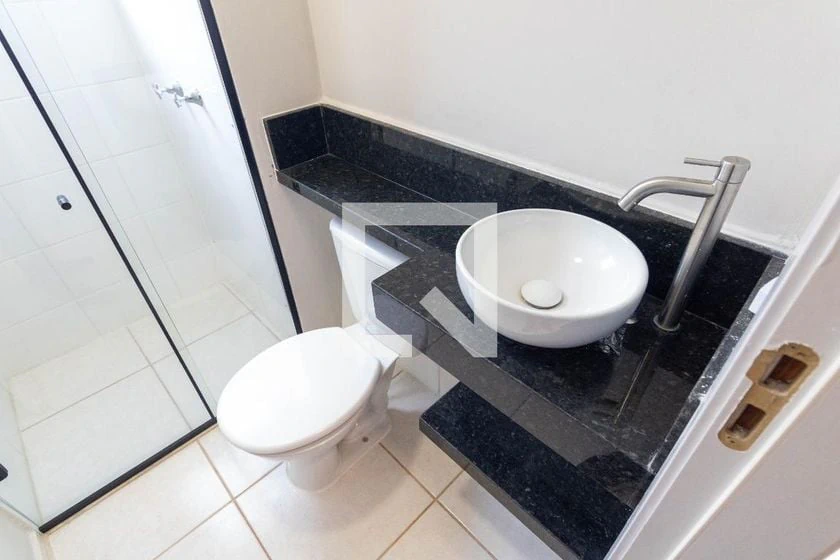 2-bedroom apartment with a home office — photo 14