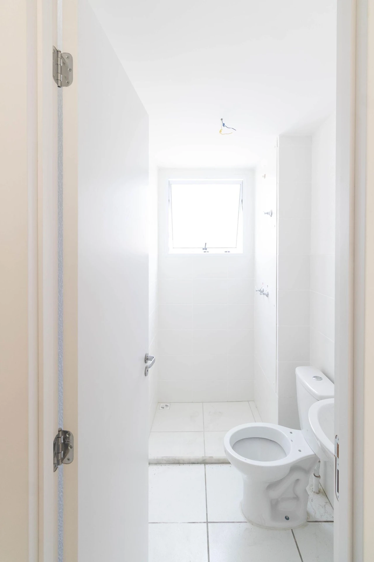 2-bedroom apartment in a building with a gym — photo 20