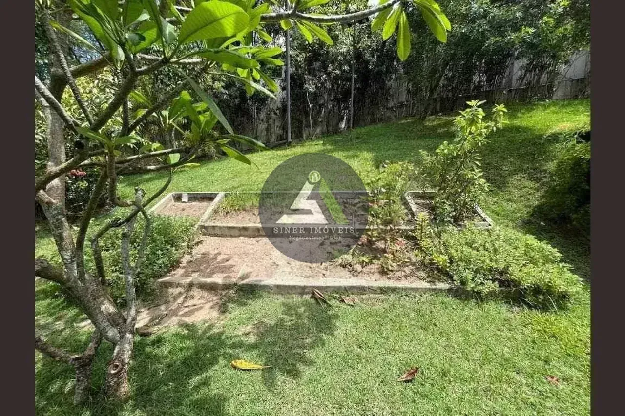 Furnished apartment with 2 bedrooms and 114 m², 1 parking — photo 25