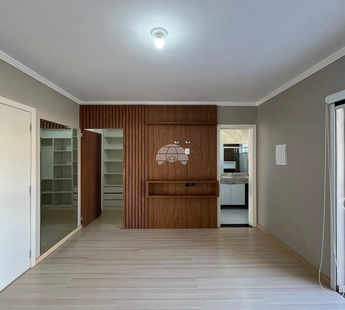 3-bedroom house with a grill on the balcony in Curitiba — photo 13