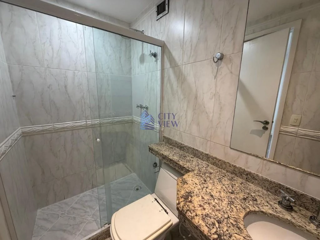 3-bedroom apartment with glass-enclosed balcony — photo 14