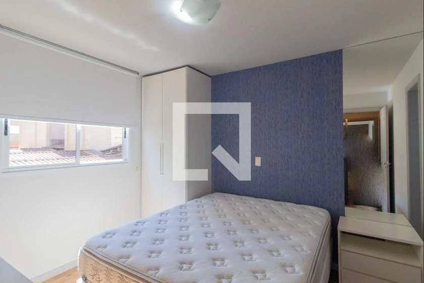 2-bedroom apartment in a building with a pool — photo 3