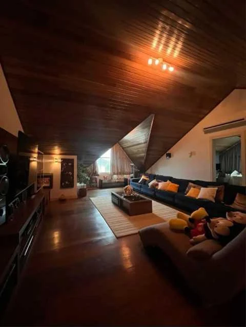 Condo house with 6 bedrooms and 1000 m² — photo 7