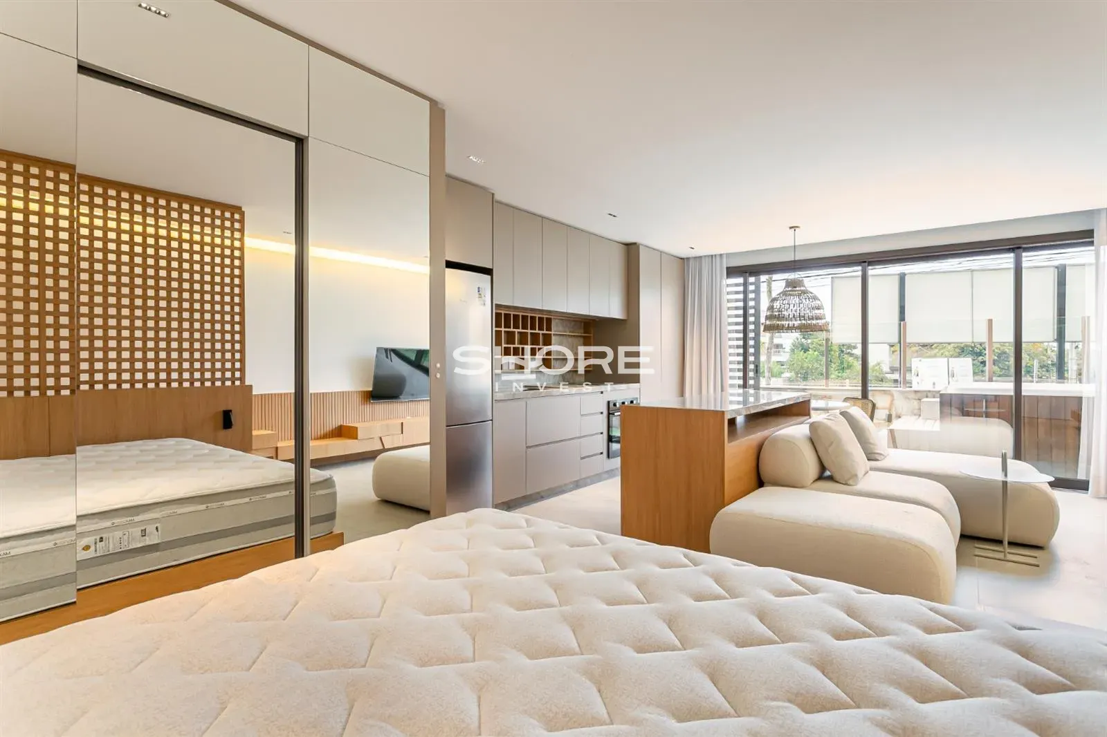 Estudio amueblado con jardín privado, 1 dormitorio y 117 m² — photo 3