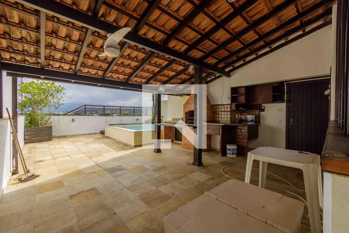 Ванна та 4 спальні: квартира 360 м² — photo 18