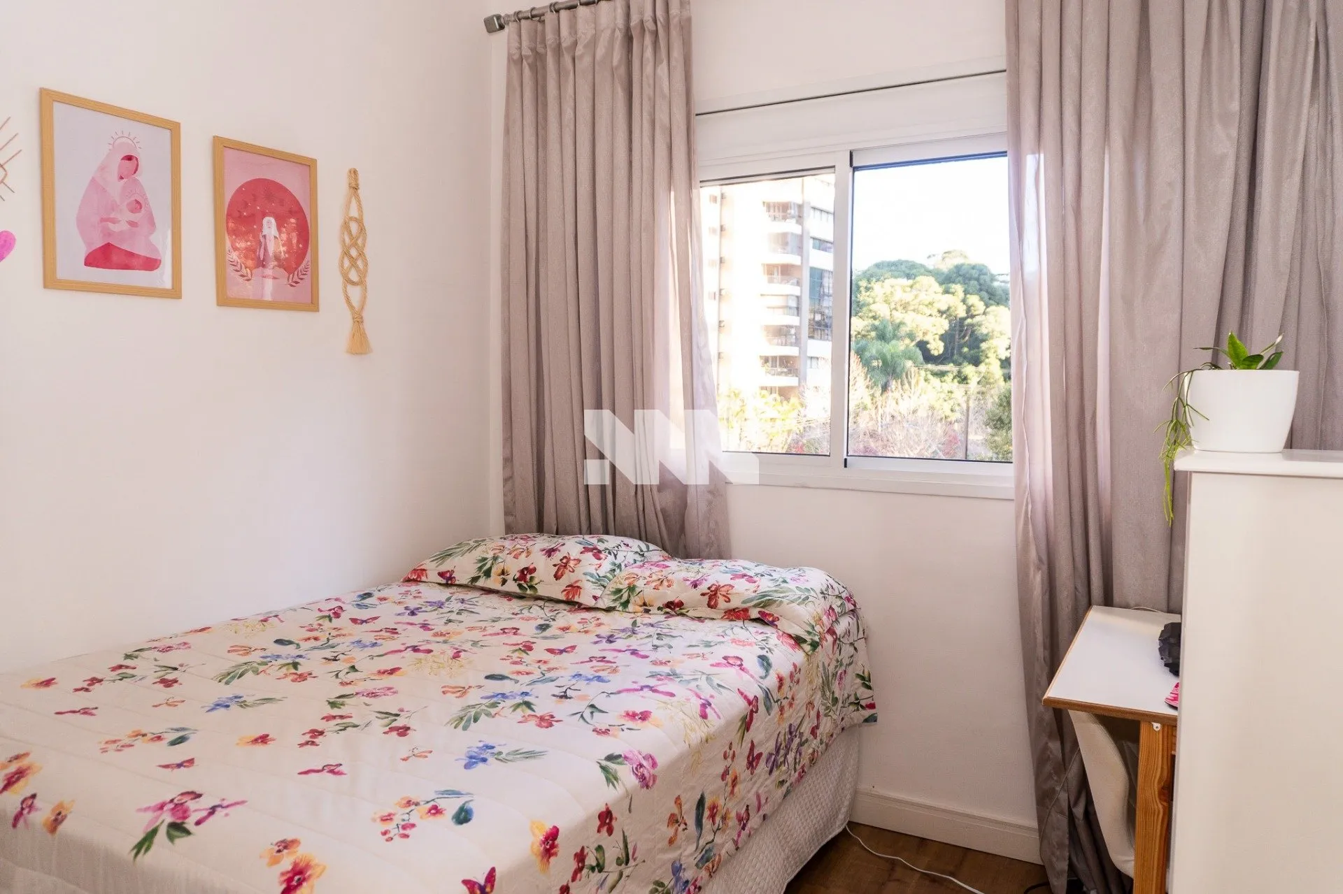 Semi-furnished apartment with 3 bedrooms and balcony grill — photo 46