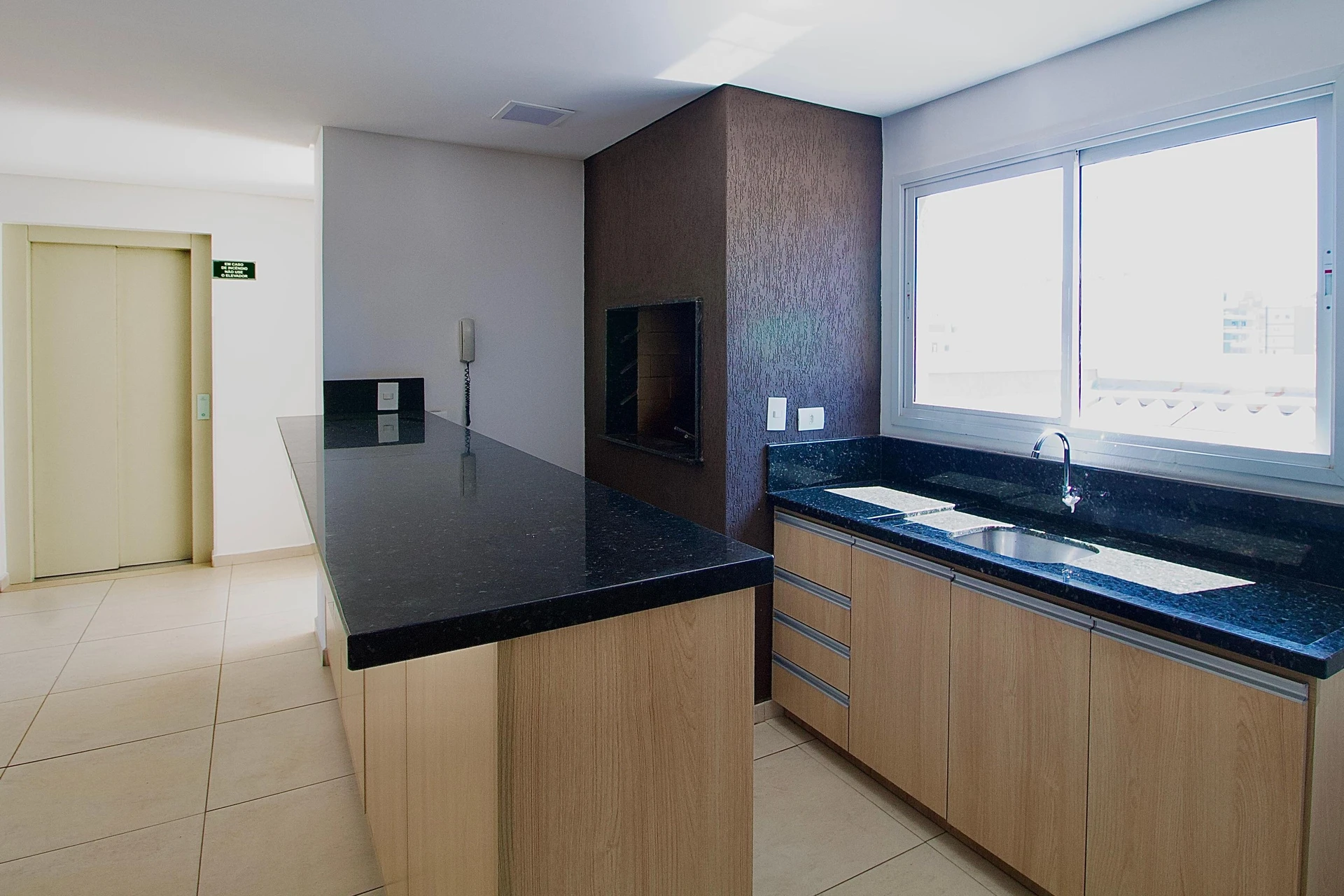 2-bedroom apartment with a washing machine — photo 21