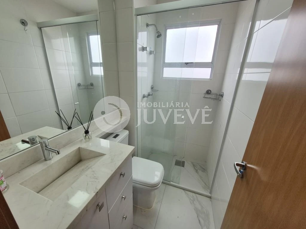 Furnished 2-bedroom apartment with 1 parking spot — photo 13