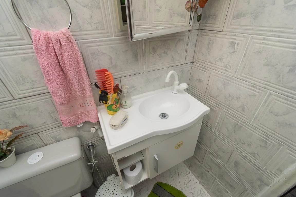 Furnished 2-bedroom apartment with gas kitchen and parking — photo 28